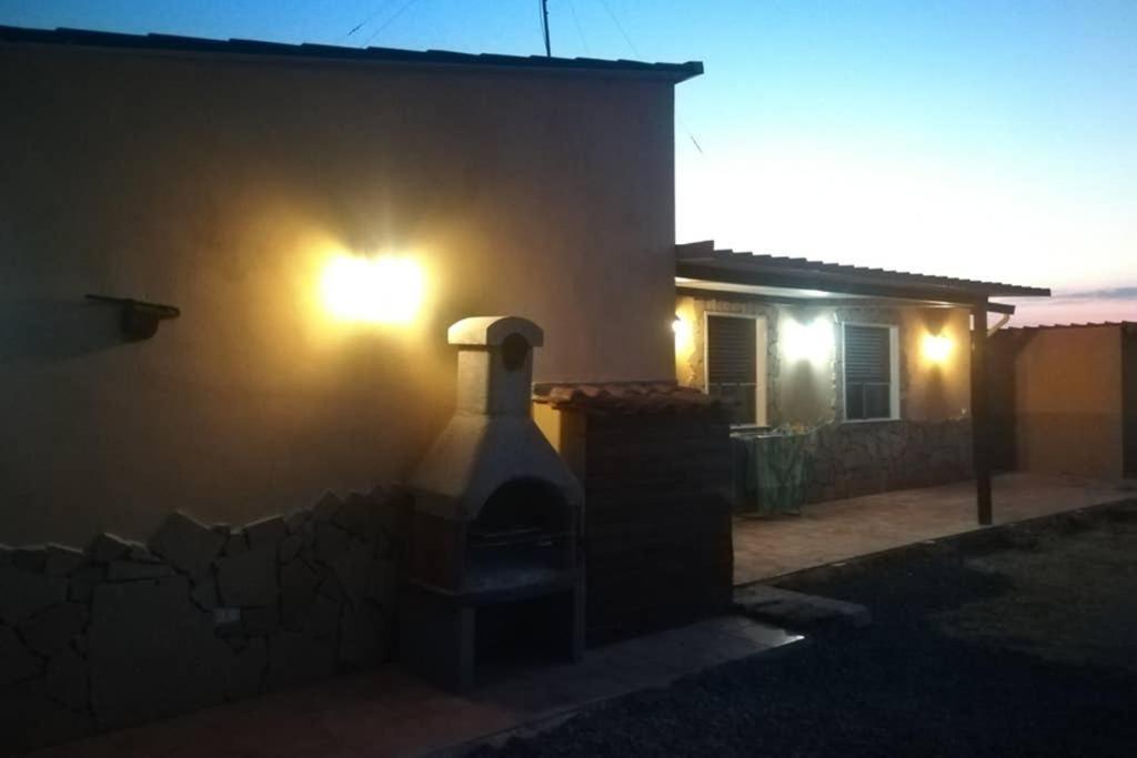 Villa Emma Con Panorama Etna A 10 Minuti Dal Mare Lentini Exterior photo